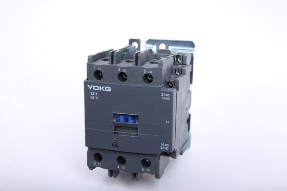 3 Pole AC Contactor Rated Current 50A Providing Operation in Motor Control Circuits with Rated Insulation Voltage 690VAC